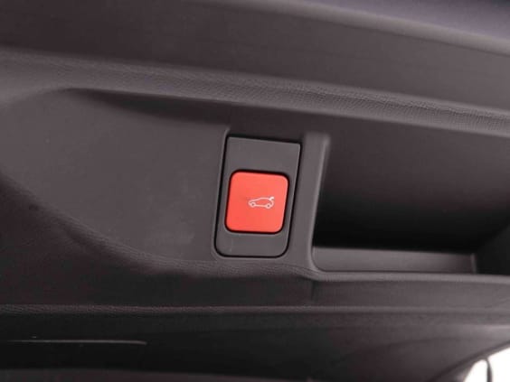 DS DS4 1.2 T 136 e-DCT6 Pallas Noir