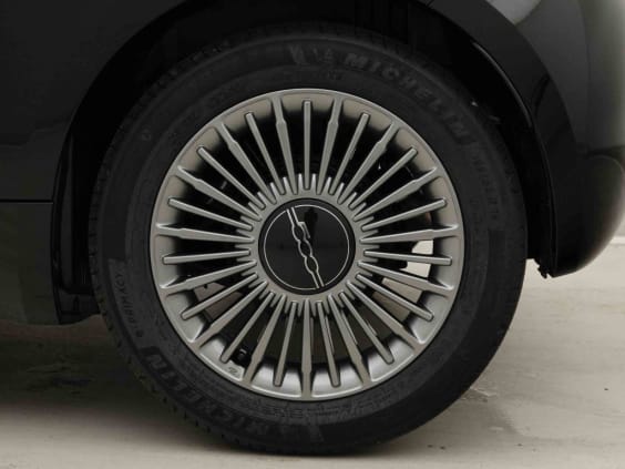 Fiat 500 1.0 HYBRID ICON Noir