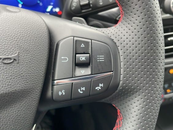 Ford KUGA KUGA 2.0D ECOBLUE 120CH BVA ST-LINE Bleu Vapor Metal