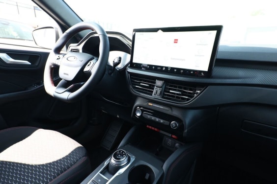 Ford KUGA 180 FHEV ST-LINE Blanc