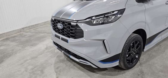 Ford Transit Custom Cabine Approfondie TRANSIT CUSTOM CA 320 L2H1 2.0 ECOBLUE 170 CH BVA8 SPORT Gris Matter