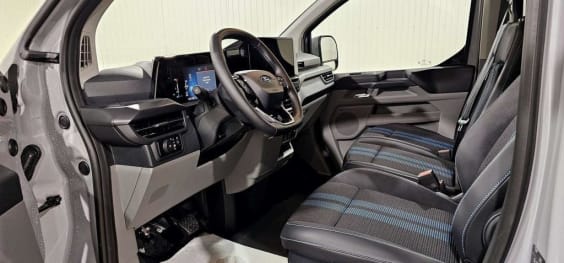 Ford Transit Custom Fourgon TRANSIT CUSTOM FGN 320 L1H1 2.0 ECOBLUE 170 CH BVA8 SPORT Gris Matter