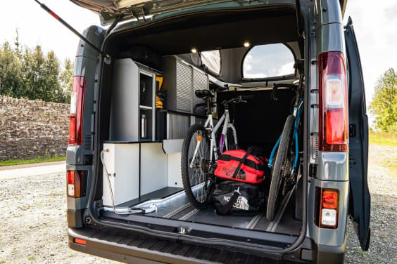 Hanroad TREK 5 + XL EXTREME EDITION RENAULT TRAFIC 2.0L DCI 150 CV - BVA9 Gris Urbain
