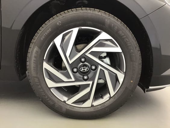 Hyundai i20 NG Smart 1.2 ESS 79 Noir Phantom
