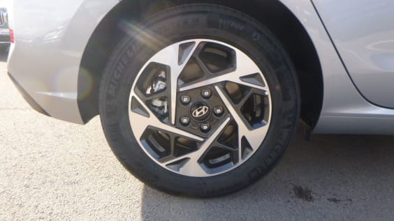 Hyundai I30 1.0 T-GDi 100 BVM Creative Shimmering Silver