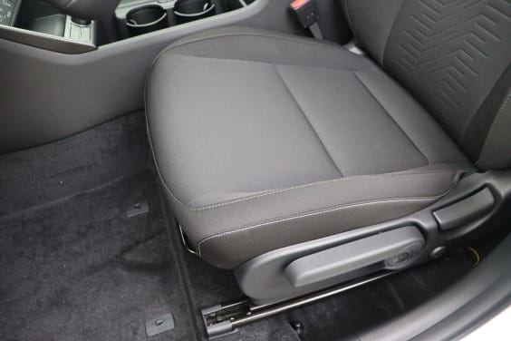Hyundai KONA Feel  1.6 Gdi HEV 6DCT White