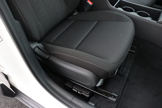 Hyundai KONA Feel  1.6 Gdi HEV 6DCT White
