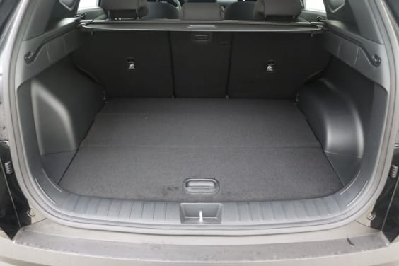 Hyundai Tucson FEEL 1,6 T-GDI 252 HP A6 PHEV 2WD Black