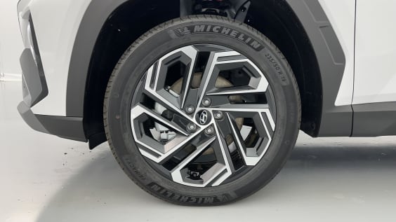 Hyundai Tucson Tucson 1.6 Hybrid T-GDI 215ch Creative BVA6 Serenity White