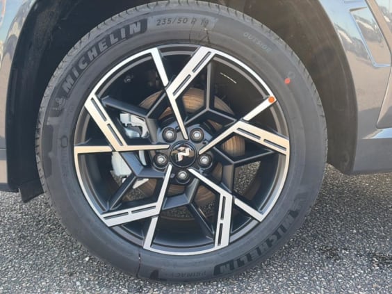 Hyundai Tucson 1.6 t-gdi 239 hybrid n line creative Gris Ecotronique