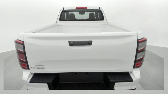 Isuzu D-MAX 1.9 4X4 SPACE CAB N60 NSPORT MT SPLASH WHITE