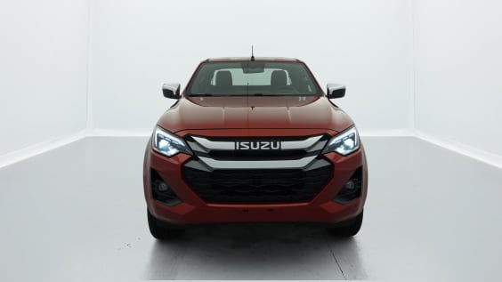 Isuzu D-MAX 1.9 4X4 SPACE CAB N60 F+  AT Red Spinel Mica