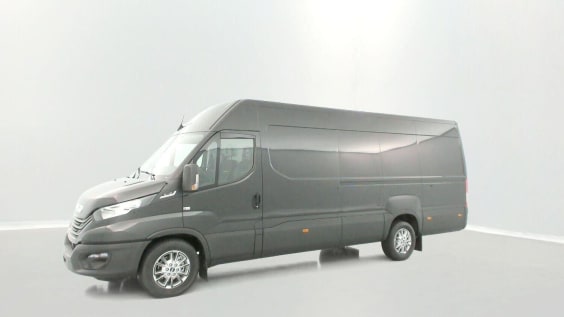 Iveco Daily Daily 35S16A8 4100 2.3 156ch 16m³ Hi-Matic Noir