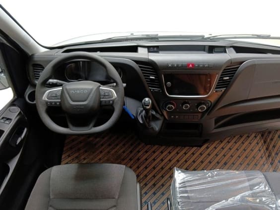 Iveco Daily 35S16 2.3 V12 156CV Blanc