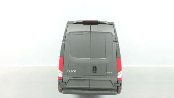 Iveco Daily Daily 35S16A8 4100 2.3 156ch 16m³ Hi-Matic Noir