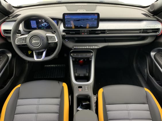 Jeep Avenger 1.2 Turbo T3 145 ch BVR6 4xe The North Face Snow / Toit Volcano