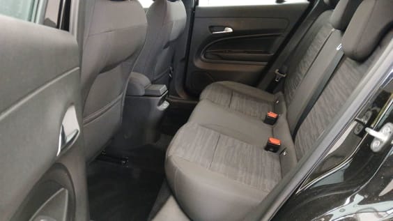 Jeep Avenger Avenger 1.2 Turbo T3 110 ch e-Hybrid BVR6 Longitude Volcano