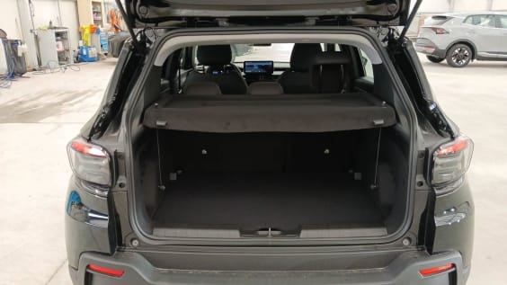 Jeep Avenger Avenger 1.2 Turbo T3 110 ch e-Hybrid BVR6 Longitude Volcano