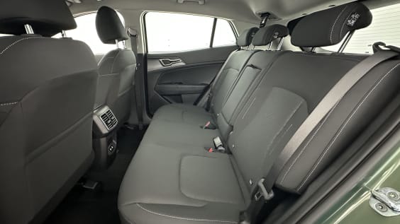 Kia SPORTAGE SPORTAGE V 1.6 T-GDi 239ch HEV Motion BVA6 Vert Expérience