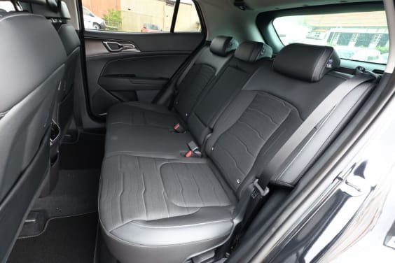 Kia SPORTAGE HYBRIDE 239 CH Noir