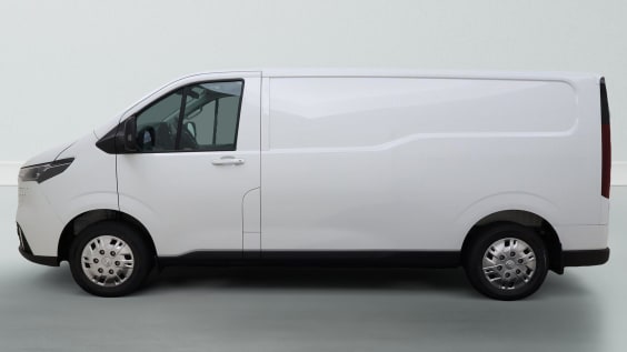 Maxus eDeliver 7 L2H1 Base 77 kWh 204 hp Aut White