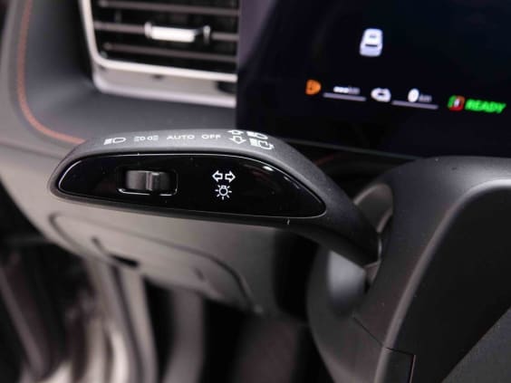 MG HS PHEV 258 LUXURY Argent