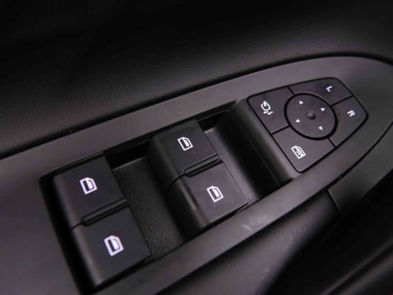 MG HS PHEV 258 LUXURY Noir