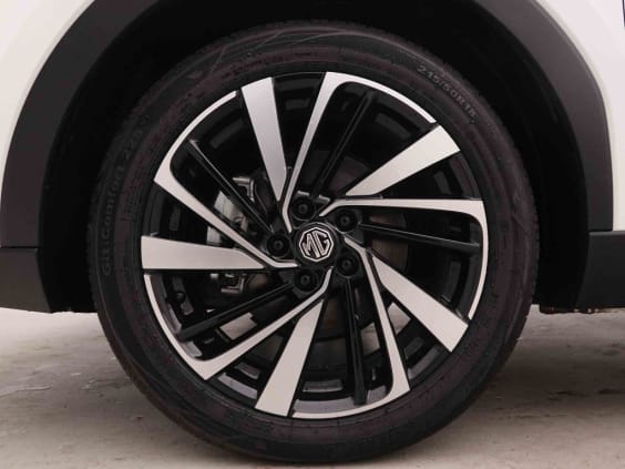 MG ZS HYBRID+ 194 LUXURY Blanc