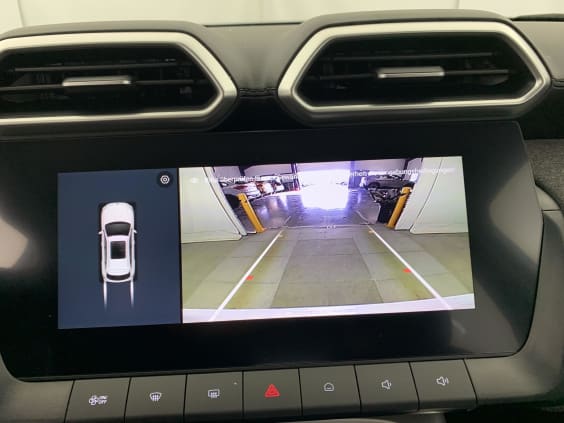 MG ZS 1.5 L Hybrid+ 197 ch Standard Dover White 