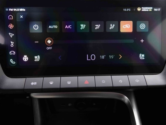MG ZS HYBRID+ 194 LUXURY Noir