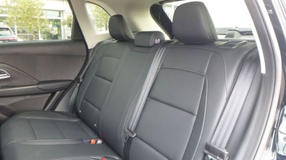 MG ZS 1.5 L Hybrid+ 197 ch Luxury Pebble Black