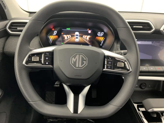 MG ZS 1.5 L Hybrid+ 197 ch Standard Dover White 