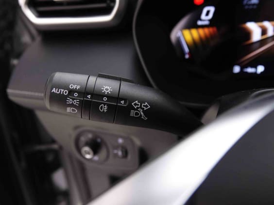 MG ZS HYBRID+ 194 LUXURY Argent