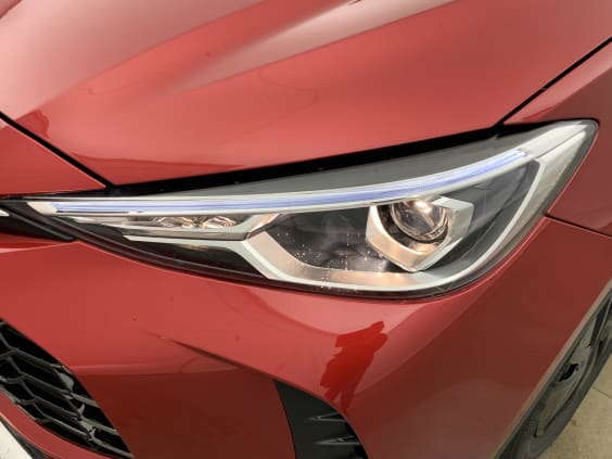MG ZS 1.5 L Hybrid+ 197 ch Standard Diamond Red