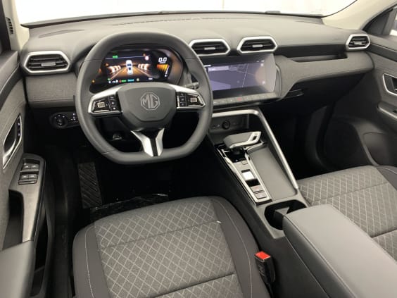 MG ZS 1.5 L Hybrid+ 197 ch Standard Dover White 