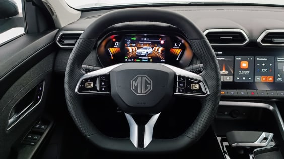 MG ZS ZS 1.5 Hybrid+ 197ch Comfort Pebble Black
