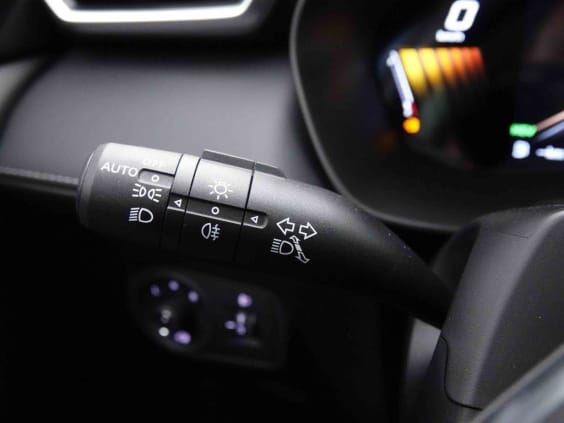 MG ZS HYBRID+ 194 LUXURY Bleu