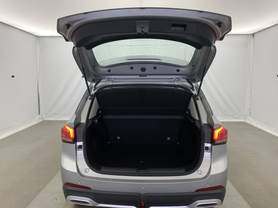 MG ZS 1.5 L Hybrid+ 197 ch Standard Cosmic Silver 