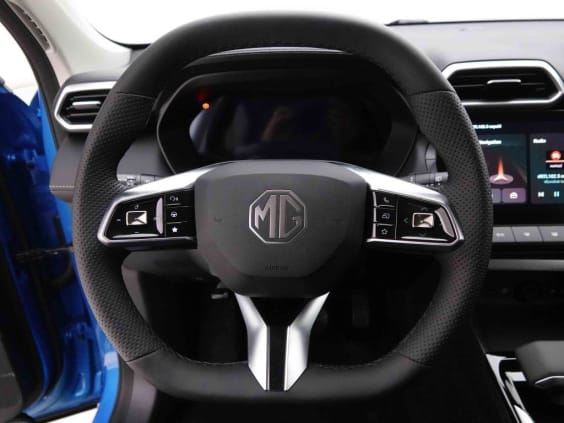 MG ZS HYBRID+ 194 LUXURY Bleu