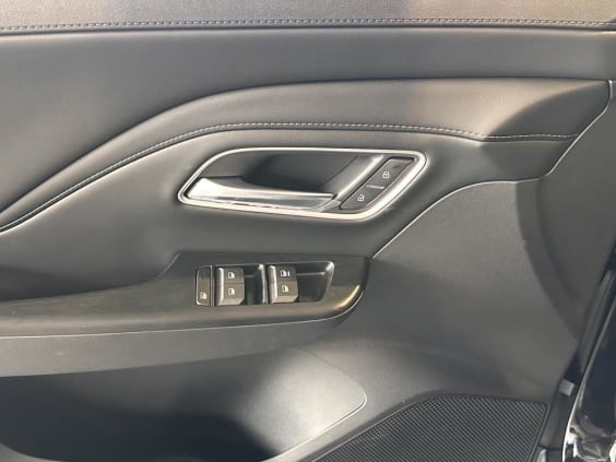 MG ZS 1.5 L Hybrid+ 197 ch Luxury Gris