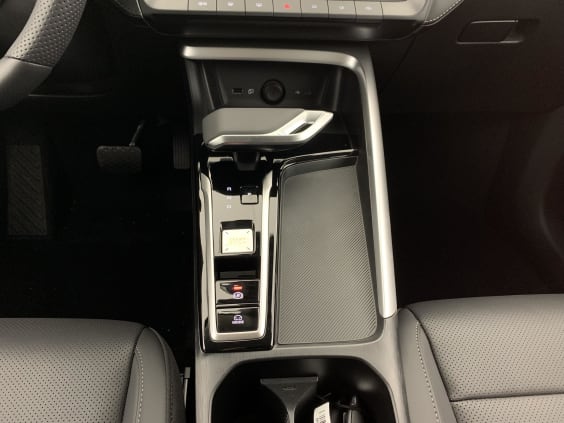 MG ZS 1.5 L Hybrid+ 197 ch Luxury Dover White 