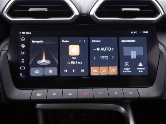 MG ZS HYBRID+ 194 LUXURY Blanc
