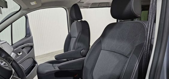 Nissan PRIMASTAR COMBI Primastar Combi L2H1 3.0t 2.0 dCi 170 S/S BVA9 Tekna Gris Pierre De Lune