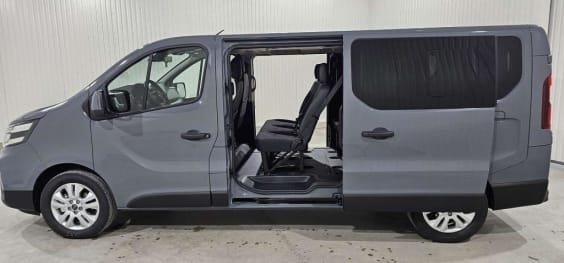 Nissan PRIMASTAR COMBI Primastar Combi L2H1 3.0t 2.0 dCi 170 S/S BVA9 Tekna Gris Pierre De Lune