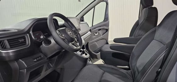Nissan PRIMASTAR COMBI Primastar Combi L2H1 3.0t 2.0 dCi 170 S/S BVA9 Tekna Gris Pierre De Lune