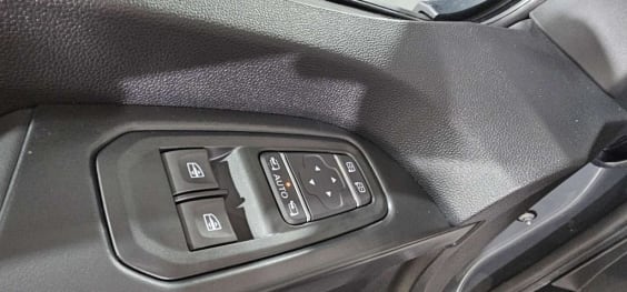 Nissan PRIMASTAR COMBI Primastar Combi L2H1 3.0t 2.0 dCi 170 S/S BVA9 Tekna Gris Pierre De Lune