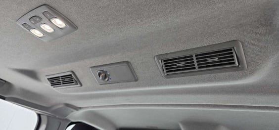 Nissan PRIMASTAR COMBI Primastar Combi L1H1 3.0t 2.0 dCi 170 S/S BVA9 Tekna Gris Comète