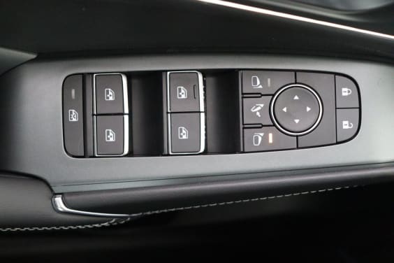 Nissan QASHQAI 1.3 DIG-T MHEV 158 HP AT 4WD Green