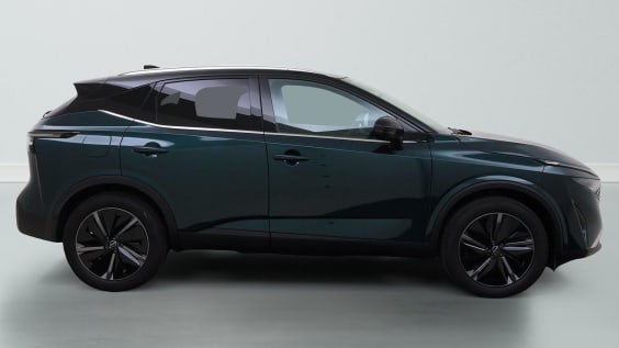 Nissan QASHQAI 1.3 DIG-T MHEV 158 HP AT 4WD Green