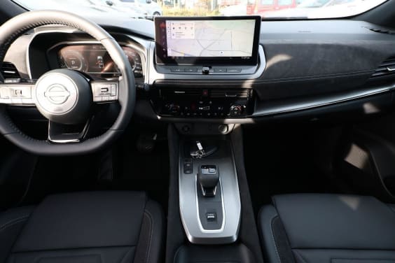 Nissan QASHQAI 158 N-DESIGN Gris